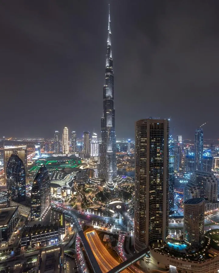 公寓 First Class 3Br With Full Burj Khalifa And Fountain View 迪拜