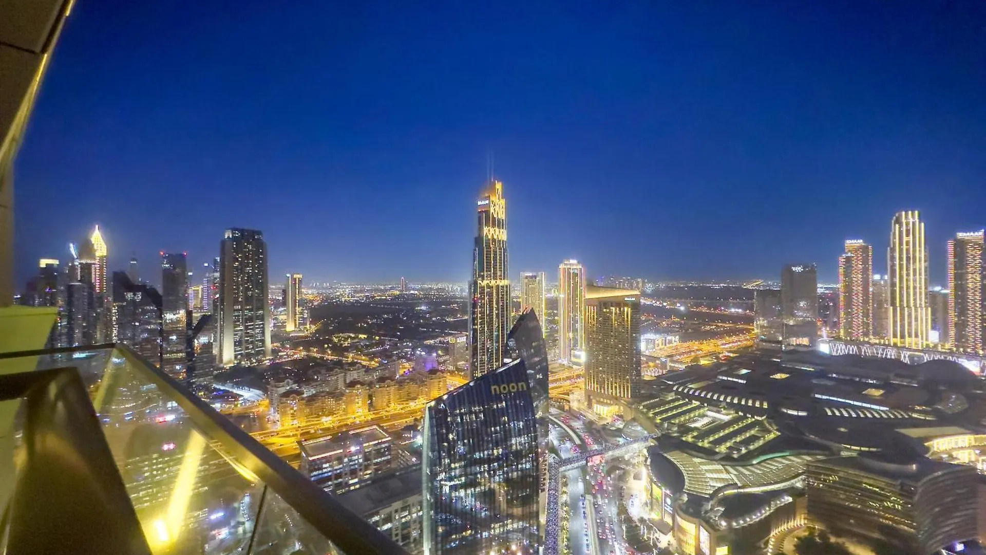 First Class 3Br With Full Burj Khalifa And Fountain View 迪拜 阿拉伯联合酋长国