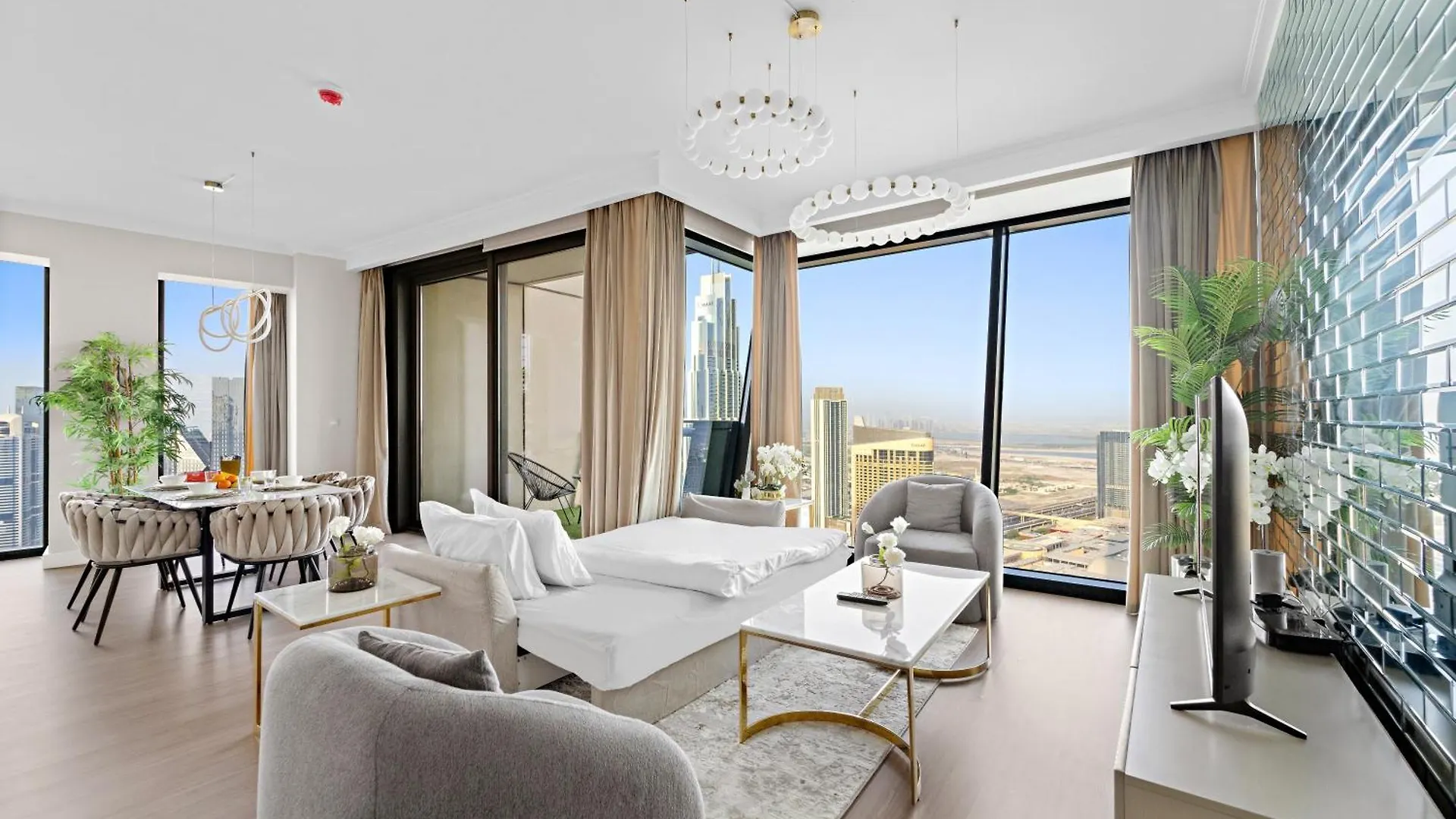 First Class 3Br With Full Burj Khalifa And Fountain View Dubai