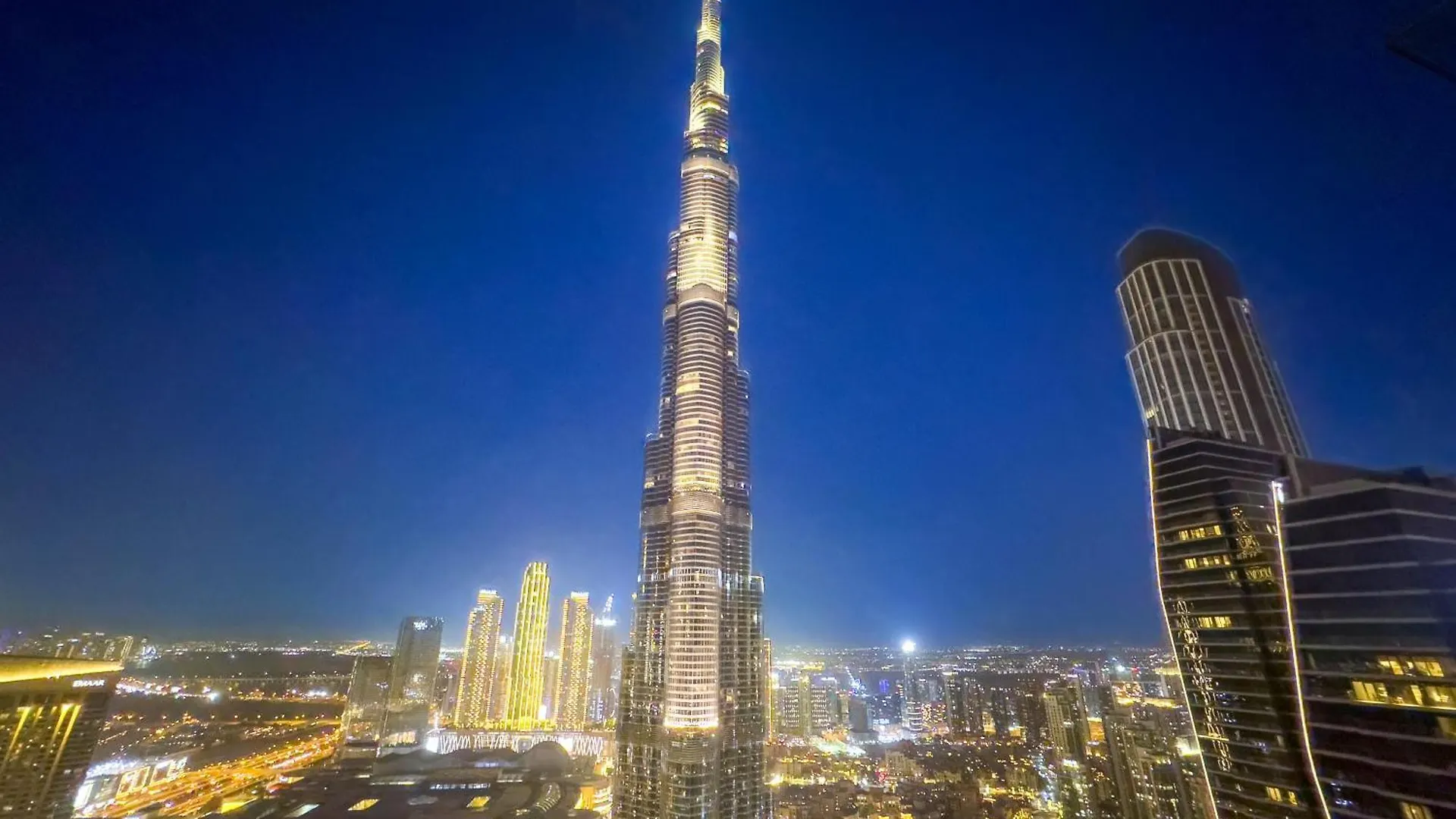 First Class 3Br With Full Burj Khalifa And Fountain View Dubai Daire